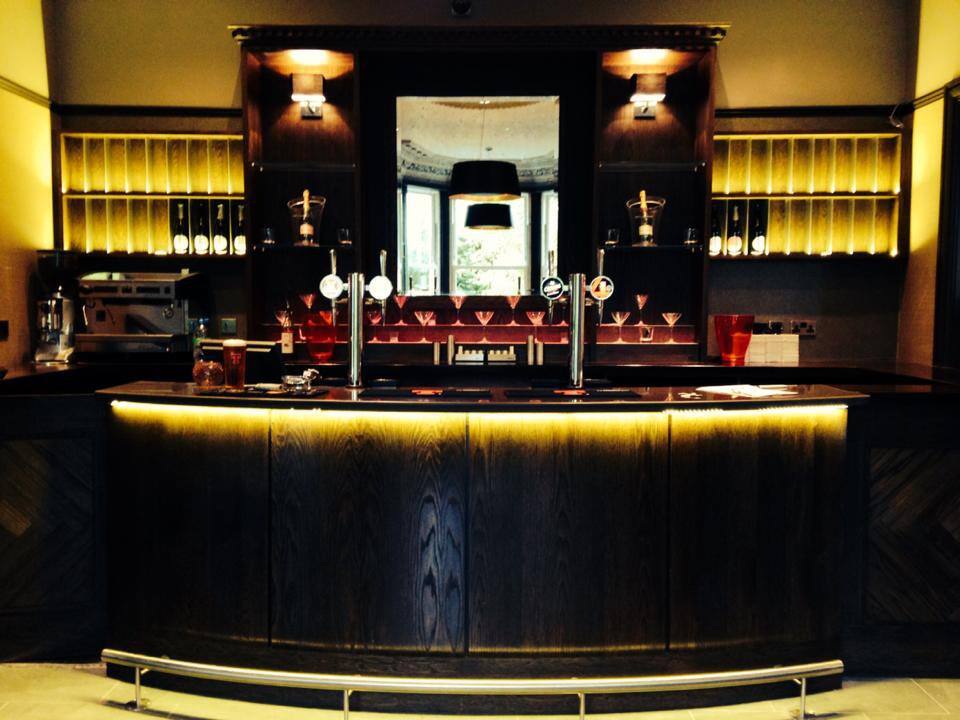 Number 10 Hotel Bar - Number 10 Hotel | 10-12 Queens Drive, Glasgow G42 8BS | +44 141 424 0160