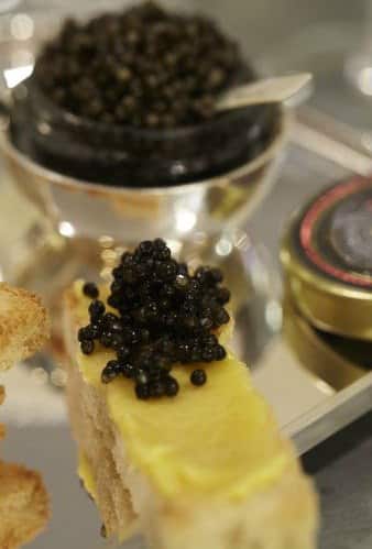 HIX Restaurant Champagne & Caviar Bar | Selfridges & Co, 400 Oxford Street, London W1A 1AB | +44 20 7499 5400