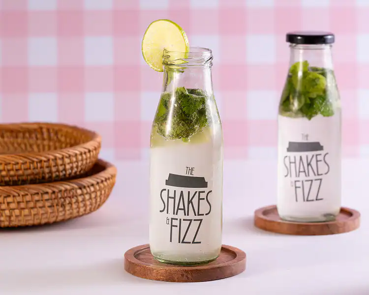 Shakes & Fizz