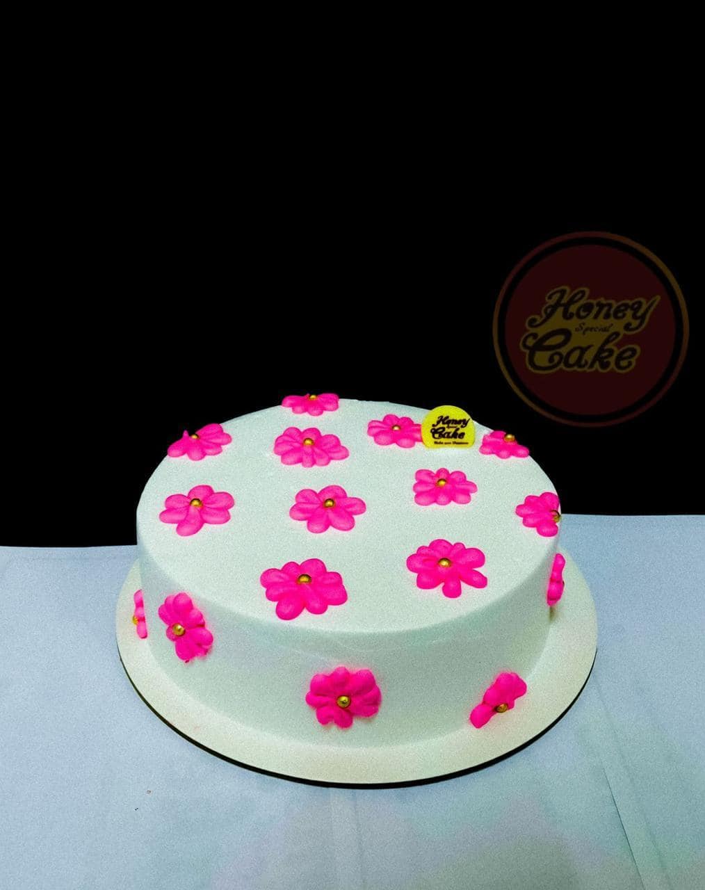 Honey special cake Qatar | Updates, Photos, Videos