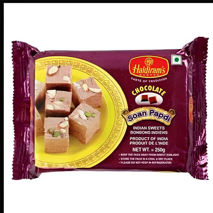 Haldiram's Nagpur Royal Treasures Diwali Gift Box : Amazon.in: Grocery &  Gourmet Foods