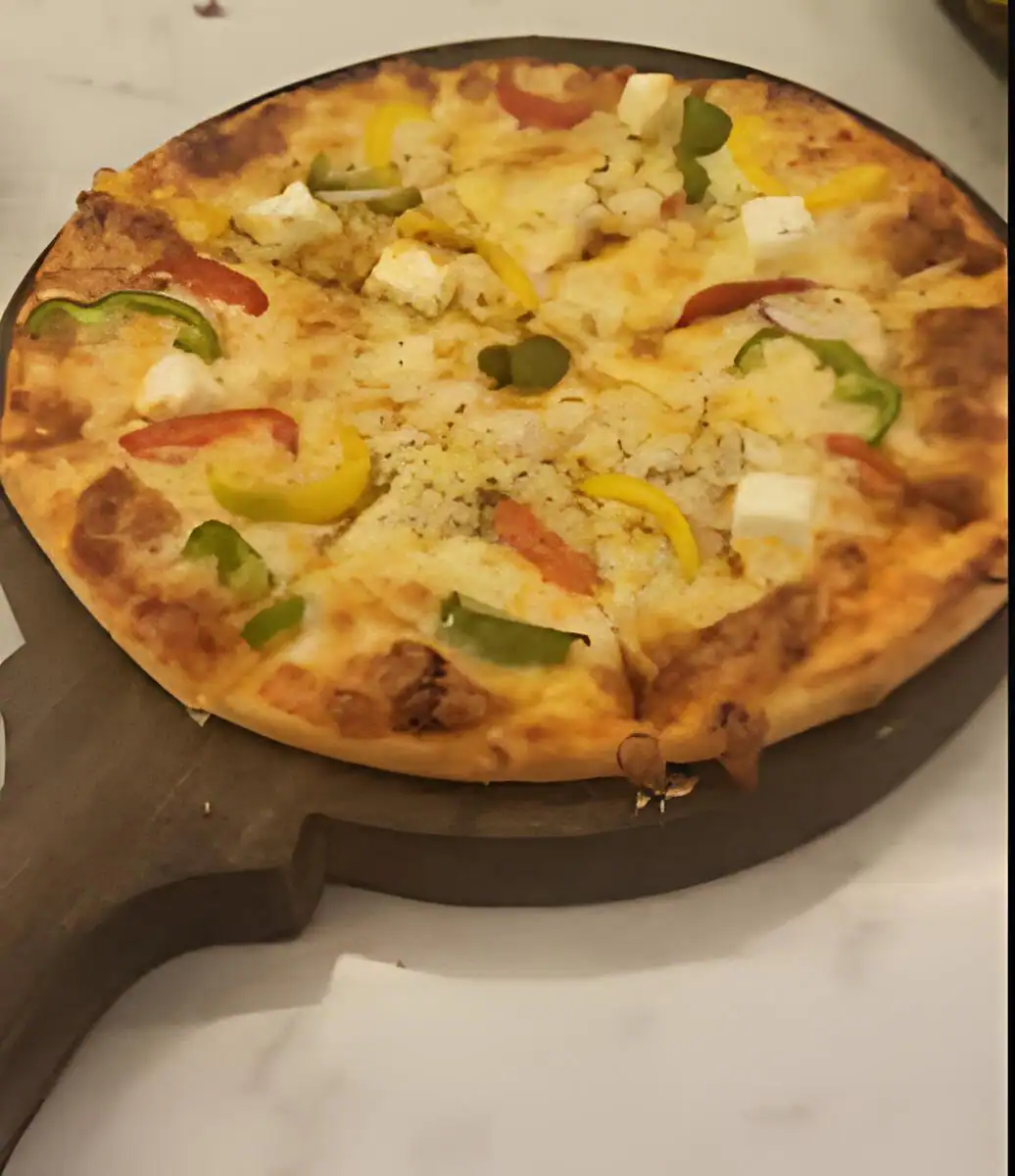 Desi Paneer Pizza Small