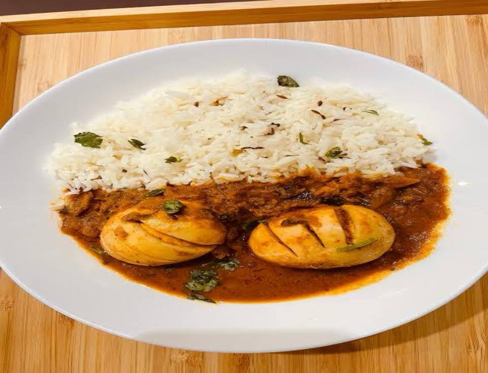 Egg Curry With Rice