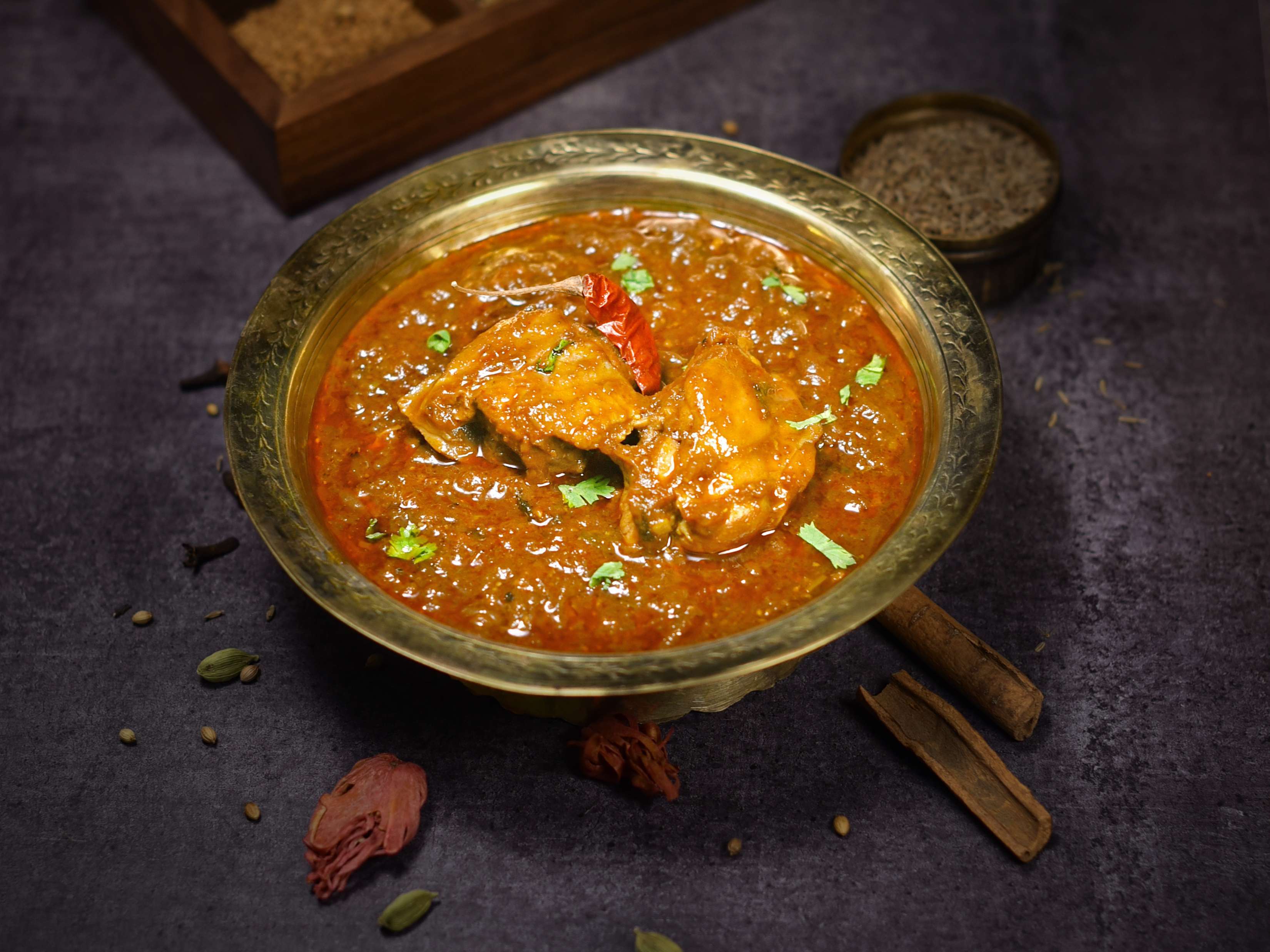 Murgir Jhol (2 Pcs) Super Combo Thali