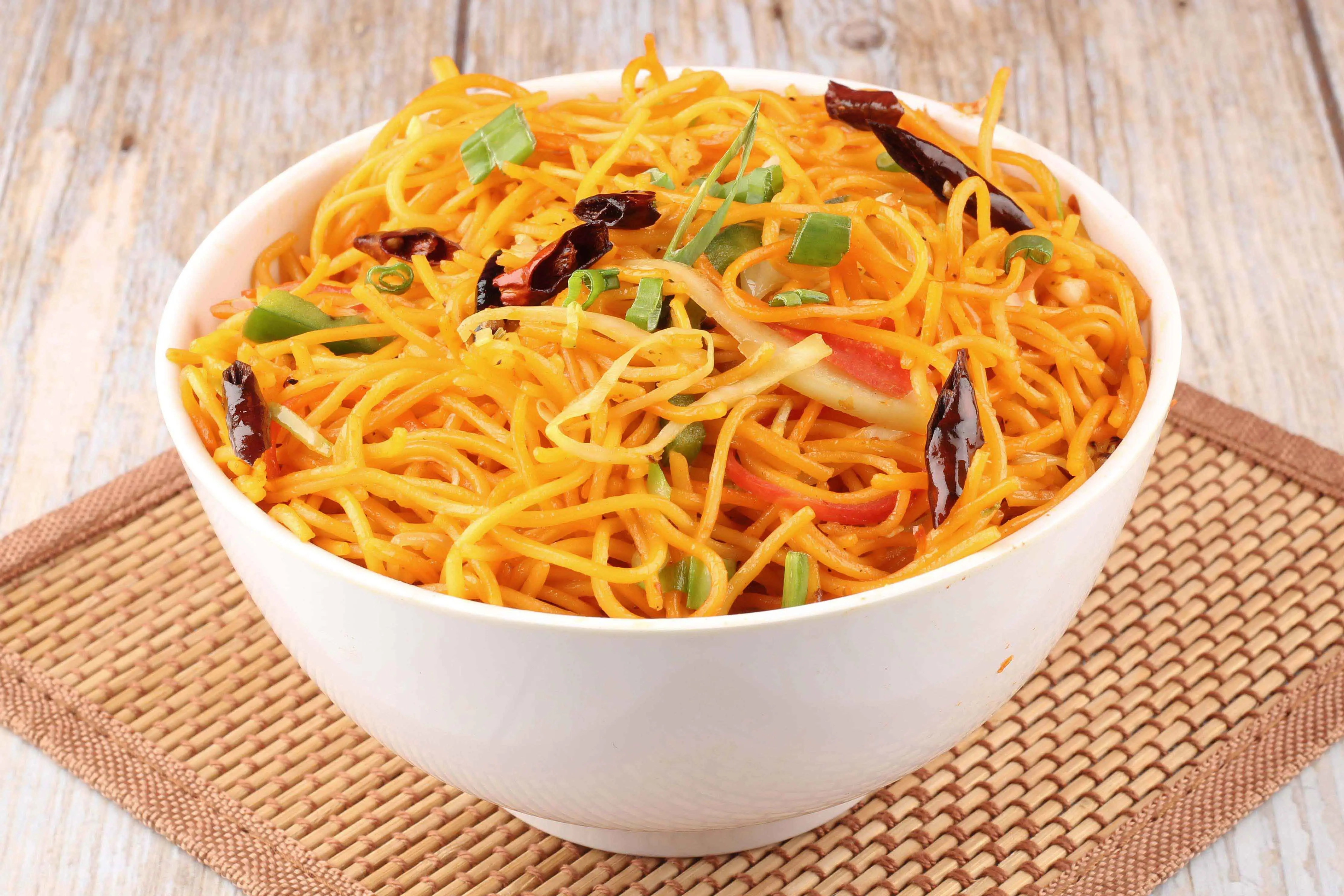 Chilli Garlic Paneer Noodles
