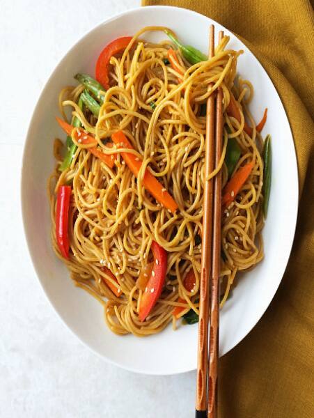 Hakka Noodles