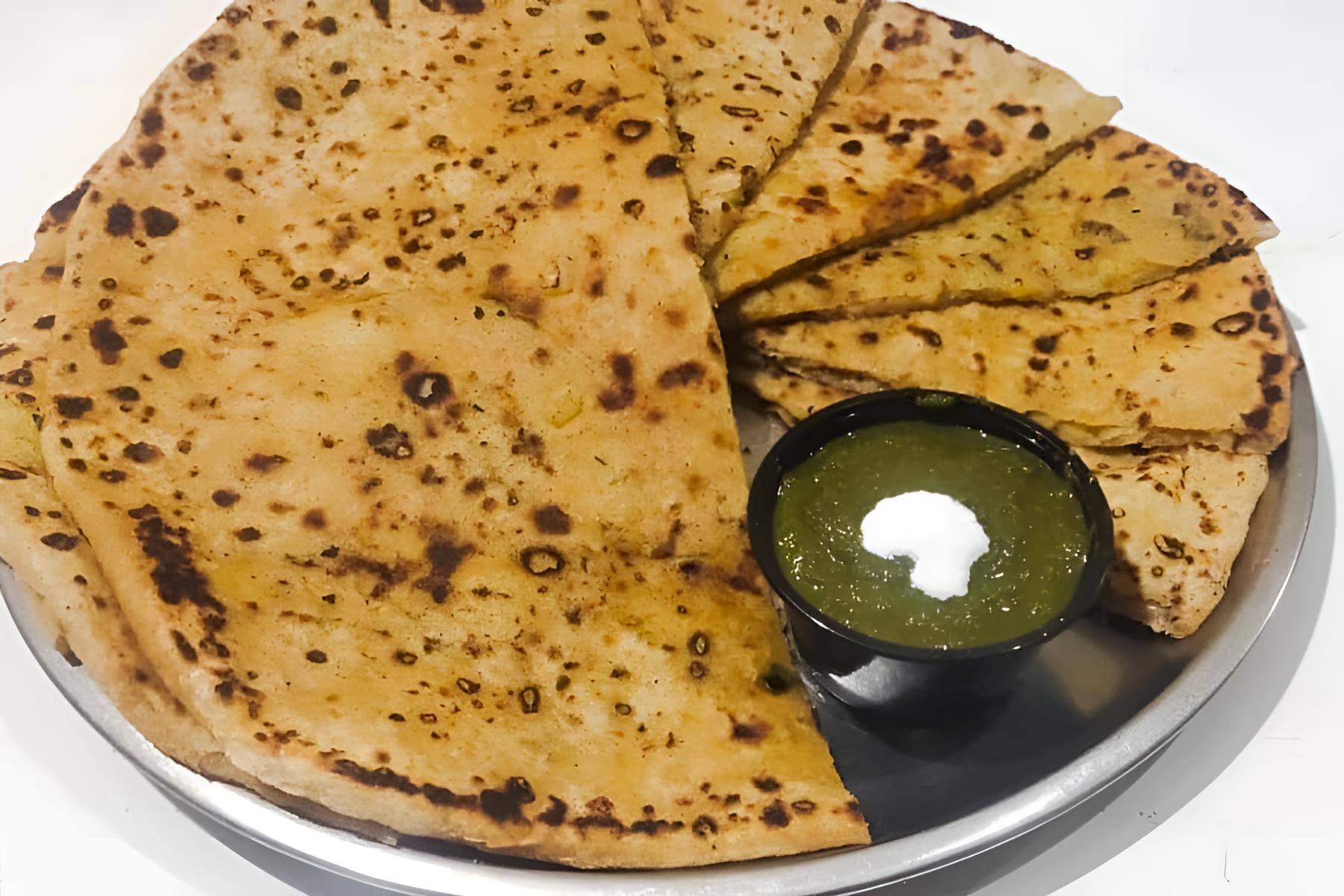 Butter Pyaz Roti Jagdish Dhaba | Chandigarh, India | Foodfy