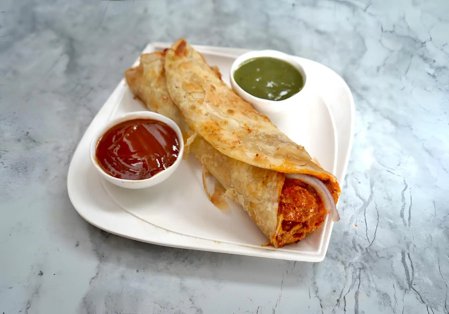 Chicken Hot Garlic Roll