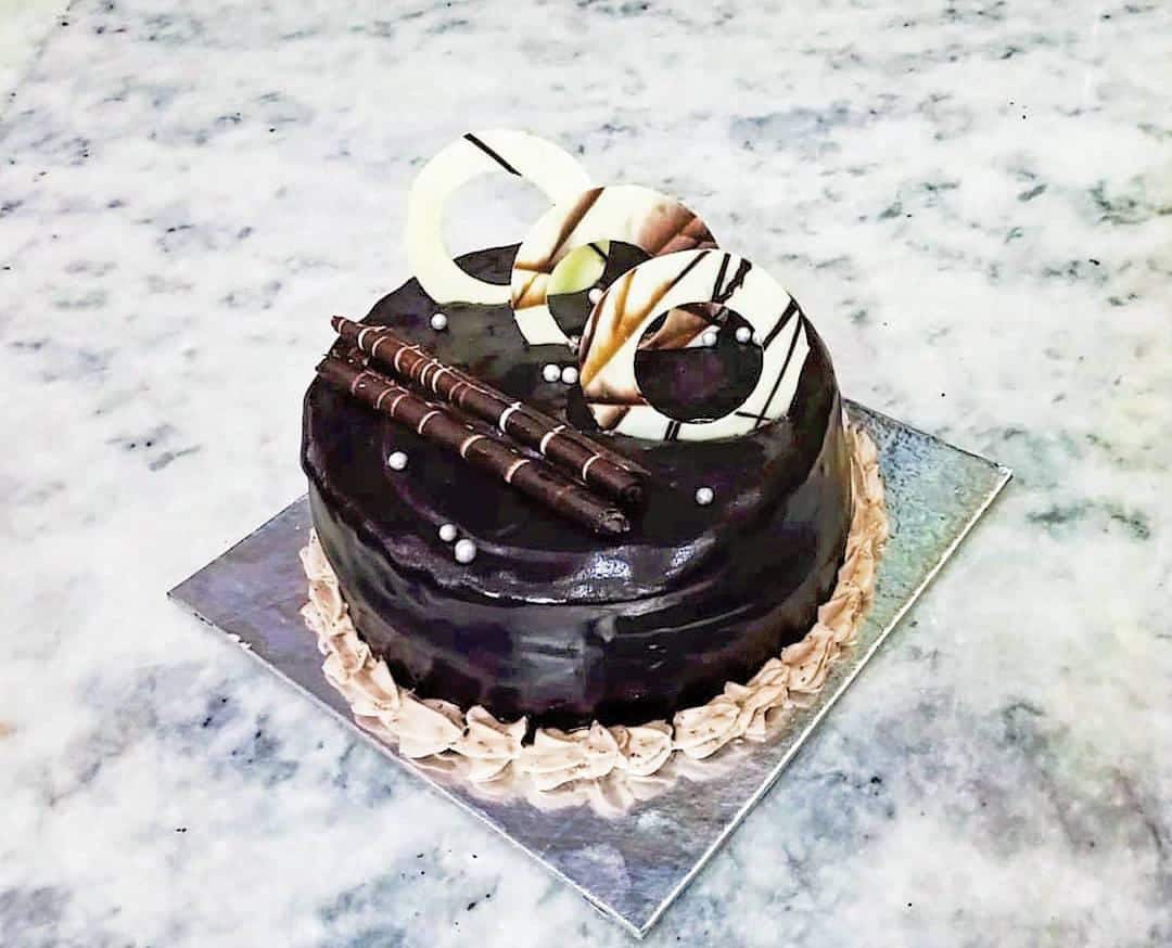 Ultimate Chocolate Truffle Cake | bakewithlove