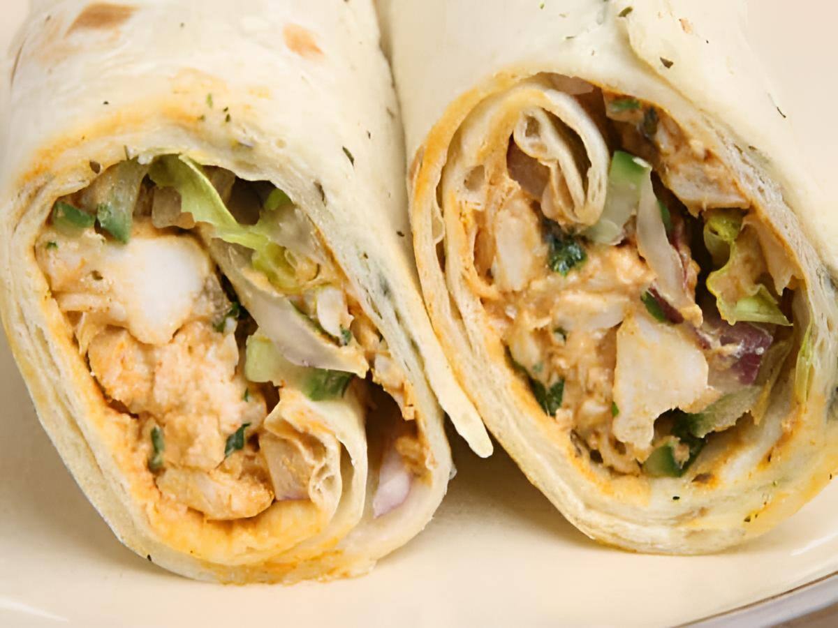Malai Paneer Tikka Roll