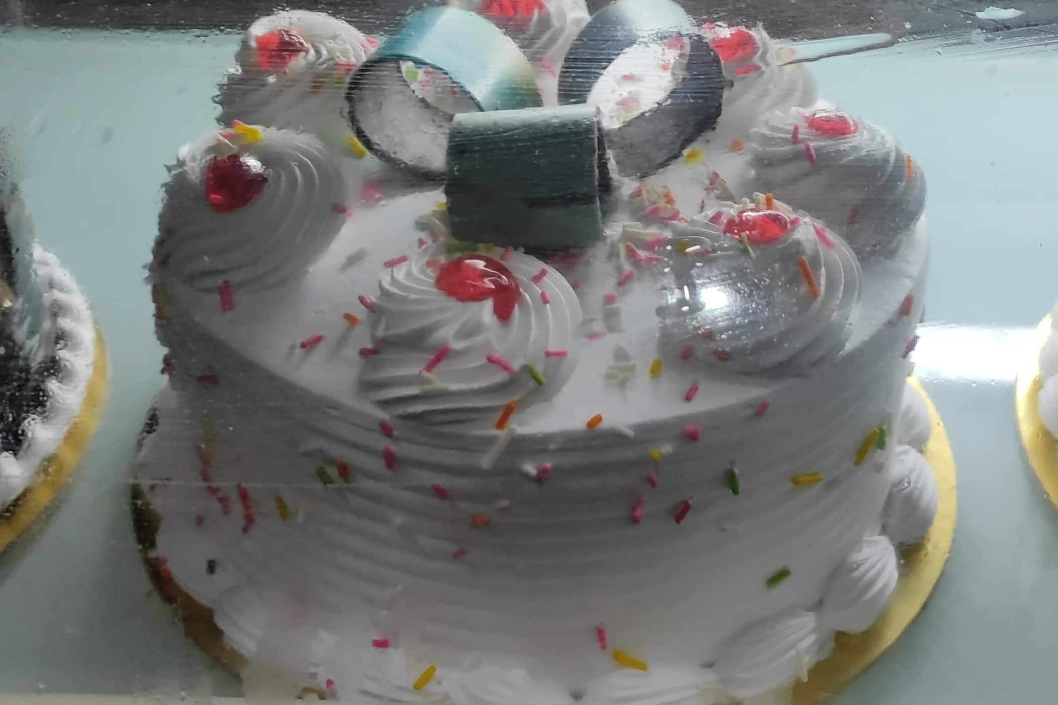 Cakes :: By Type :: Designer Cake :: Balloon Design Cake | Happy birthday  cake pictures, Happy birthday wishes cake, Happy birthday cakes
