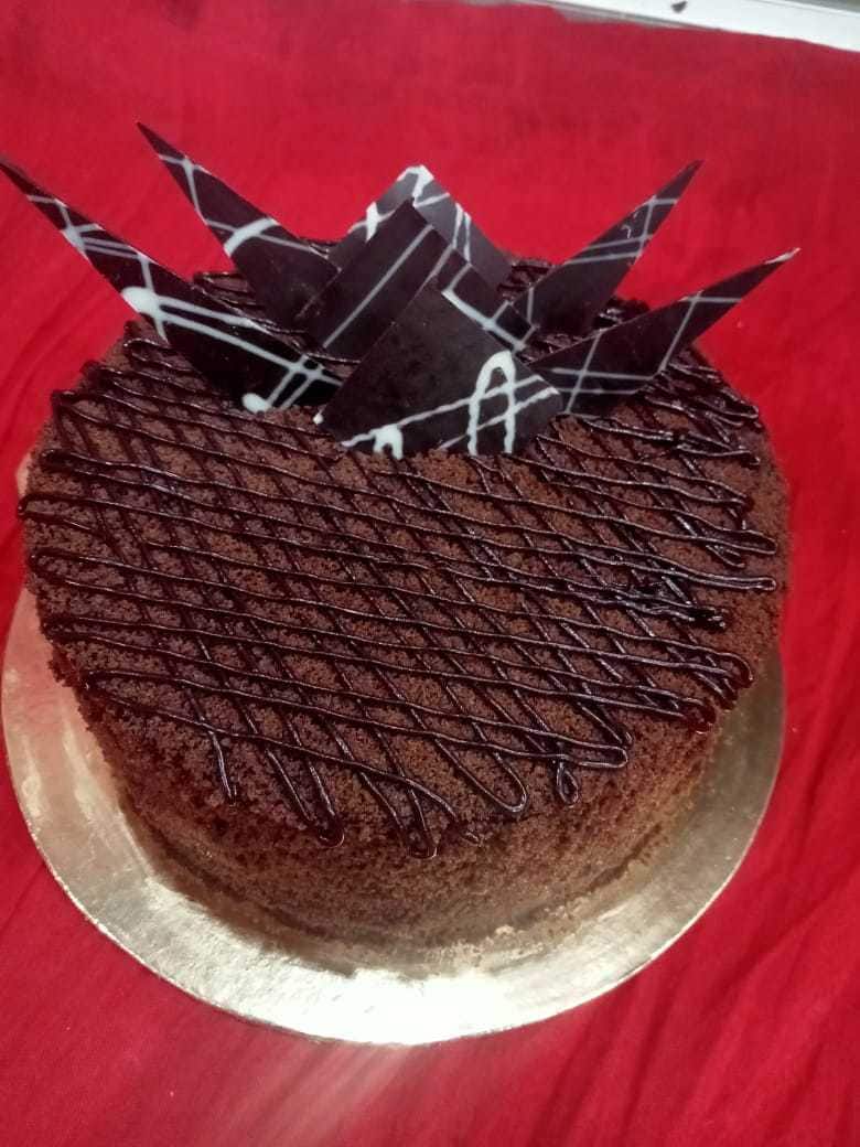 Cake Divine, Gomti Nagar order online - Zomato