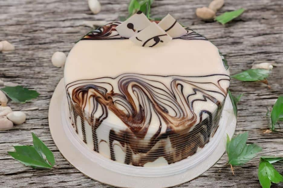 Vancho Smoothy Marble Cake - TheCakes.in