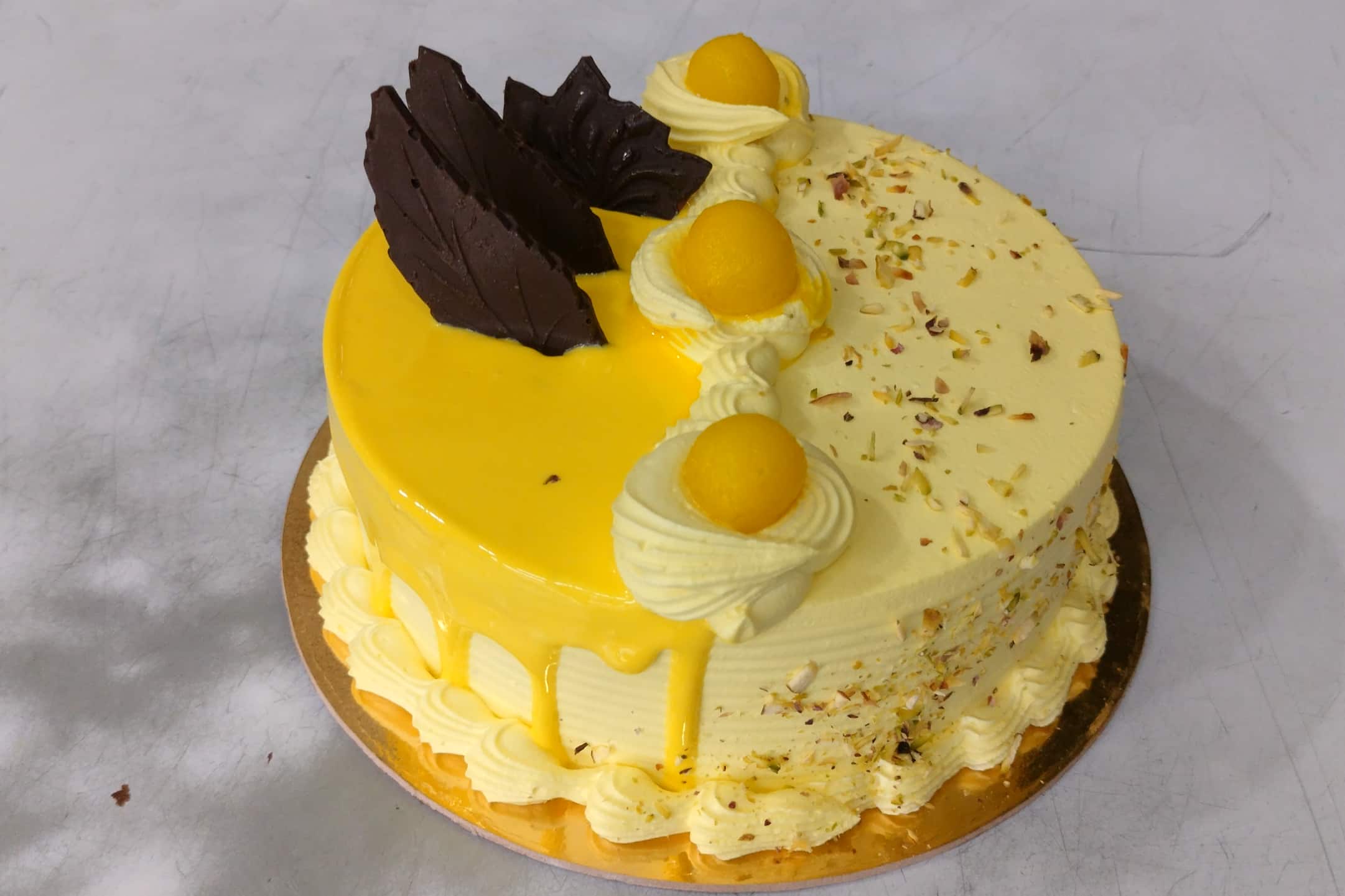 Kelas oven - Birthday cake for a special gee #buttercream #whitecake  #kelasoven #kela #shedibalabalachallenge #challengeaccepted  #cakeforboyfriend #cakeforbestfriend #CakeInLagos #lagosparty  #lagoshustlersgang #hustlesqure #cakesinegbeda #cakesinlasu ...