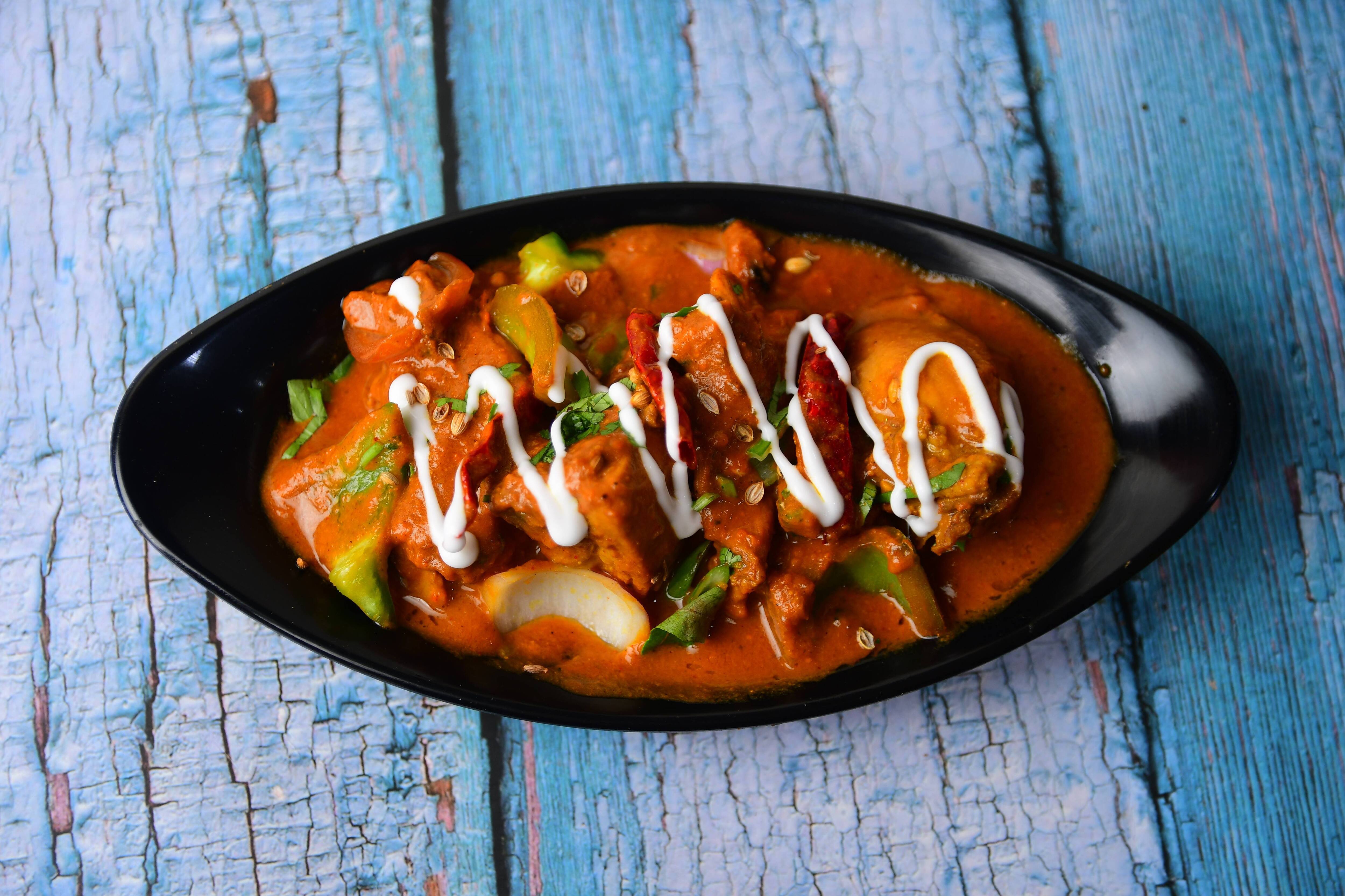 Boneless Chilli Chicken Gravy