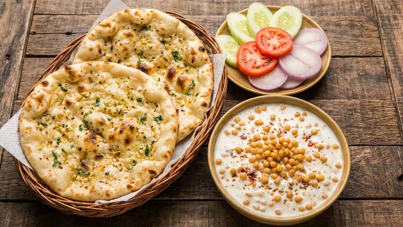 2 Garlic [Parantha /Naan] +Bondi Raita [250ml]+Salad