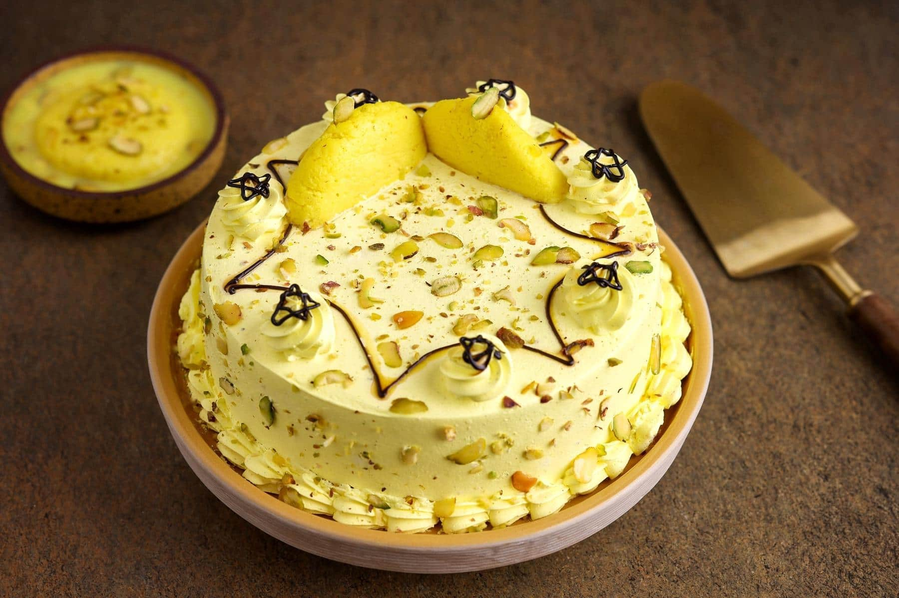 Send Rasmalai Cake, Send Online Rasmalai Cake | cakegift.in