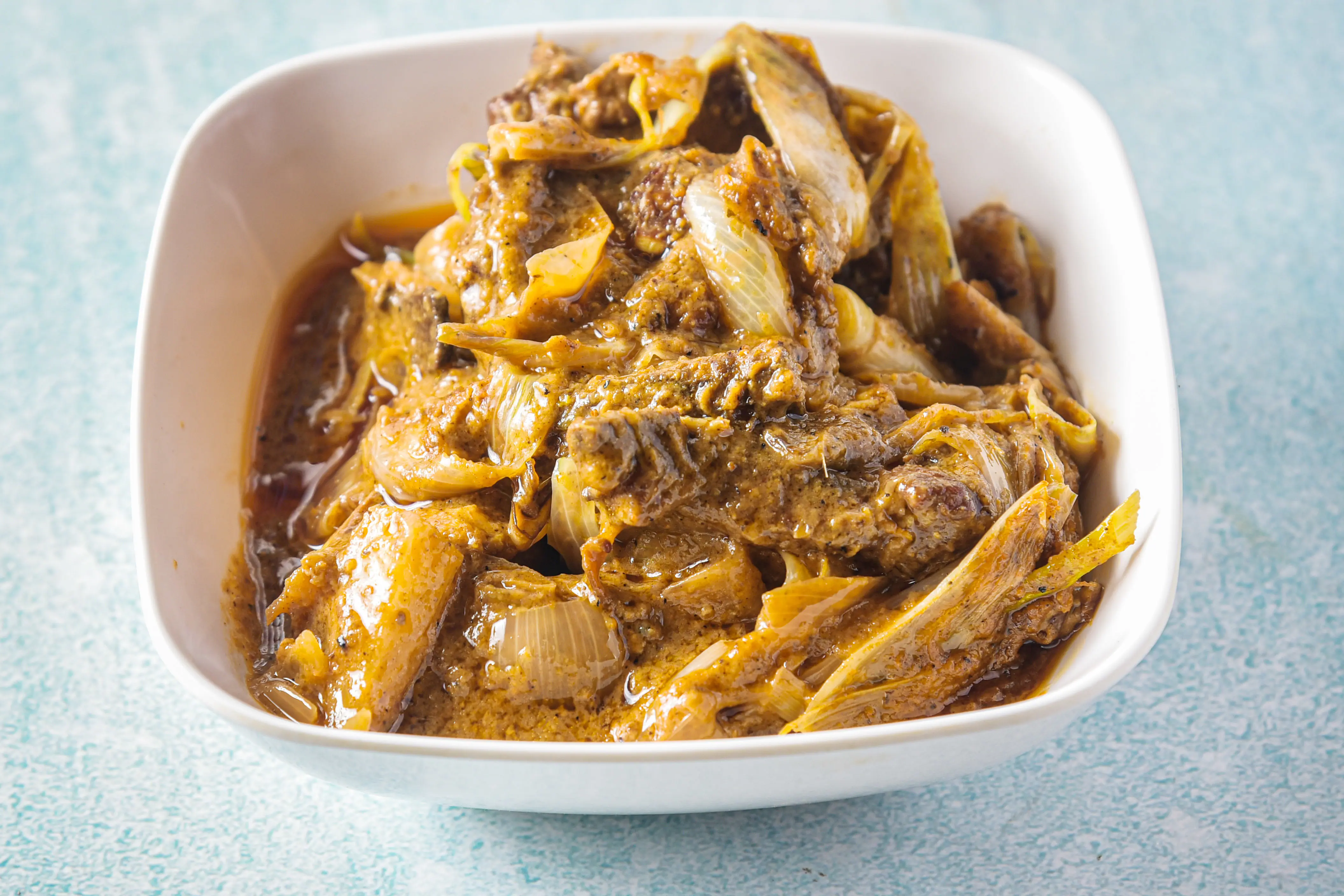 Chicken Do Pyaza [4 Pieces]