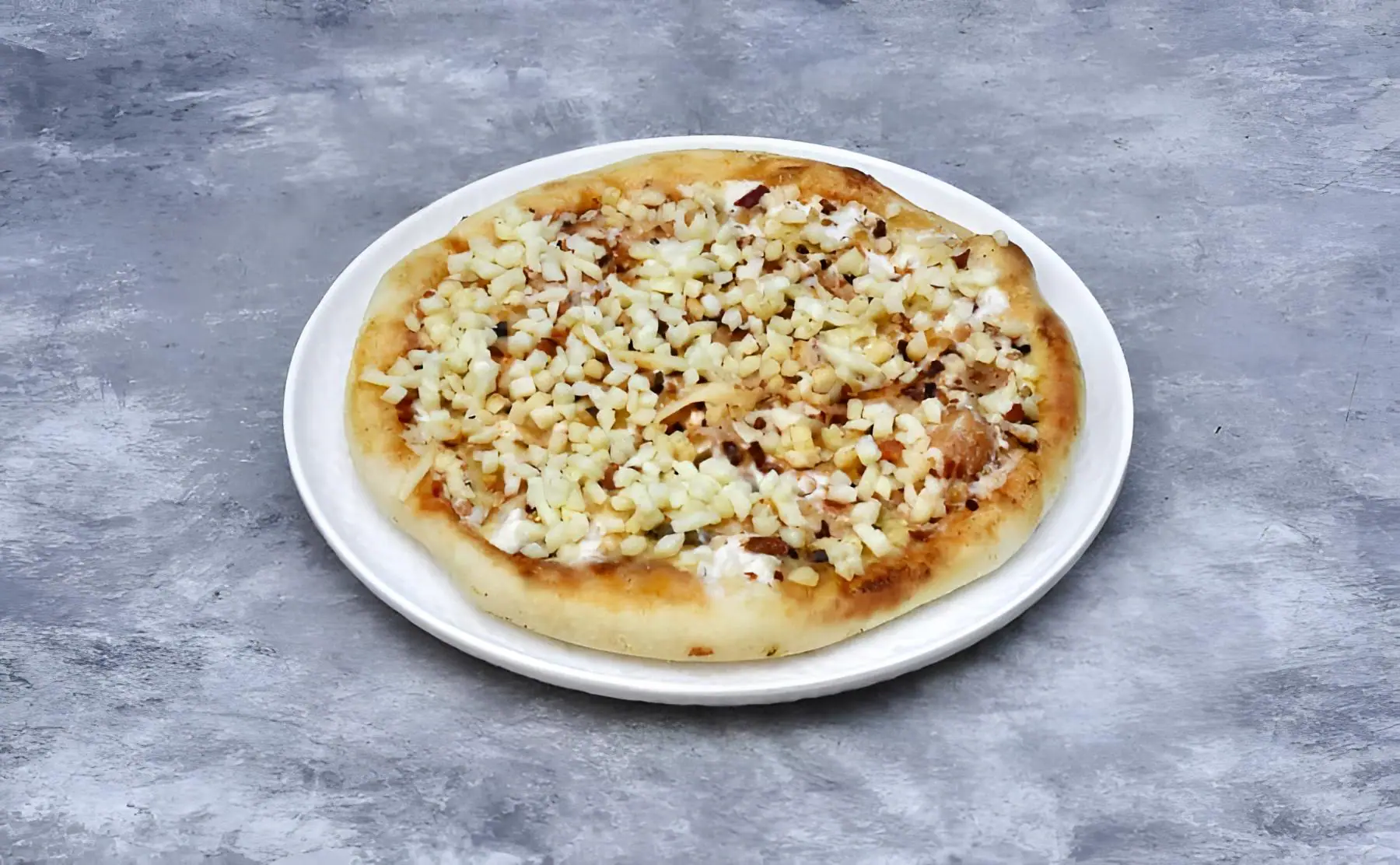 Double Cheese Margherita Pizza