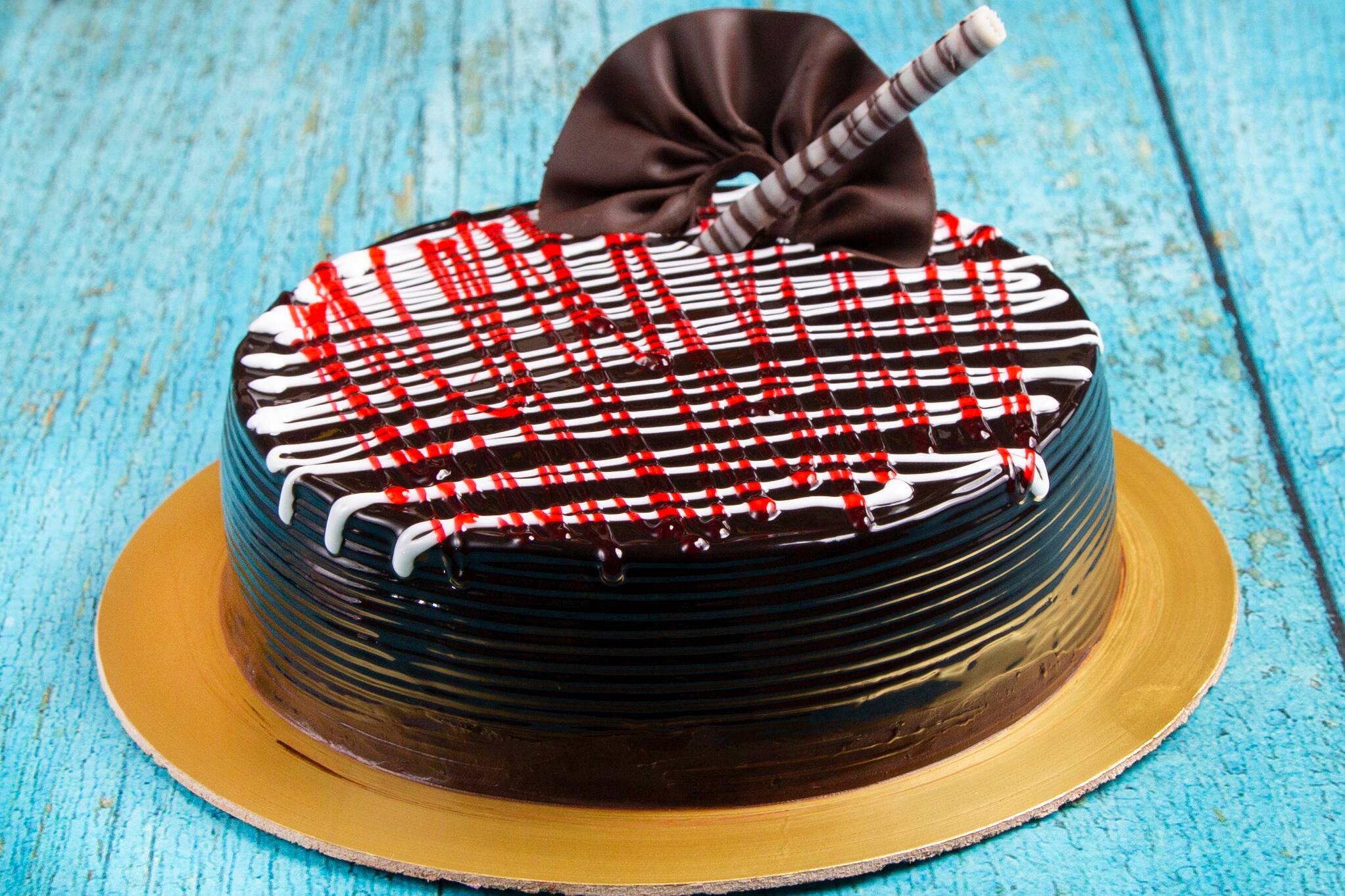 Any Flavour 500gm #Normal_CAKE Just Rs.199/- | 500gm #PHOTO_CAKE Just  Rs.249/- | 1kg #PHOTO_CAKE Just Rs.499/- Online Order By #Zo… | Cake, Cake  shop, Special cake