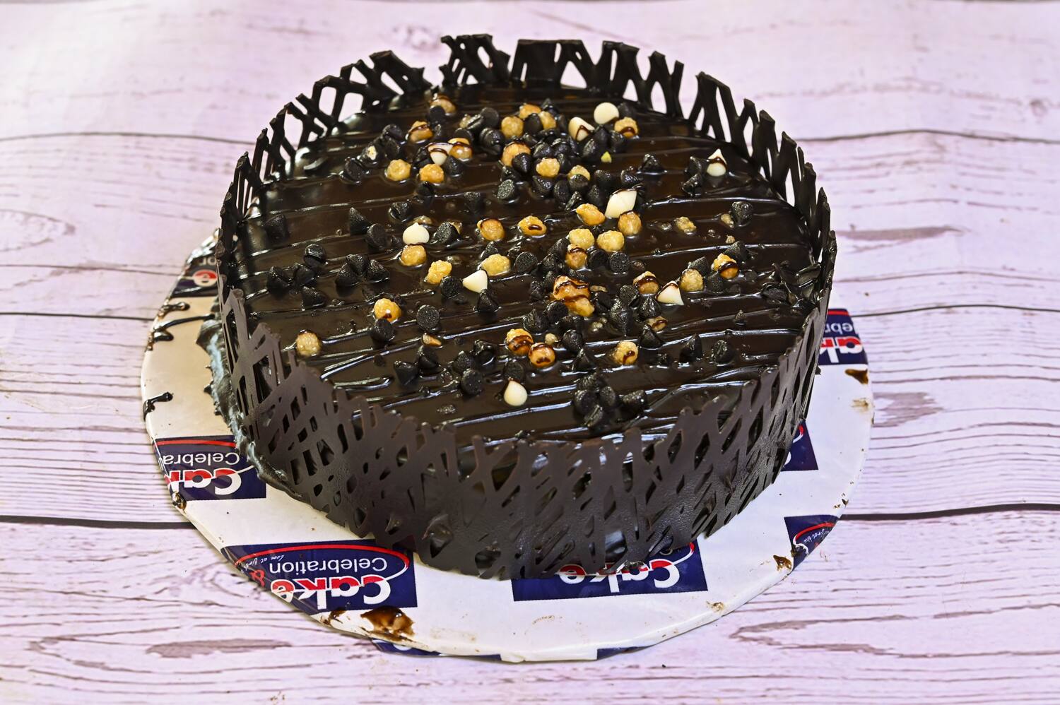 Order Chocolate Cakes Online | Upto 20% OFF | Free Shipping - FNPCakes