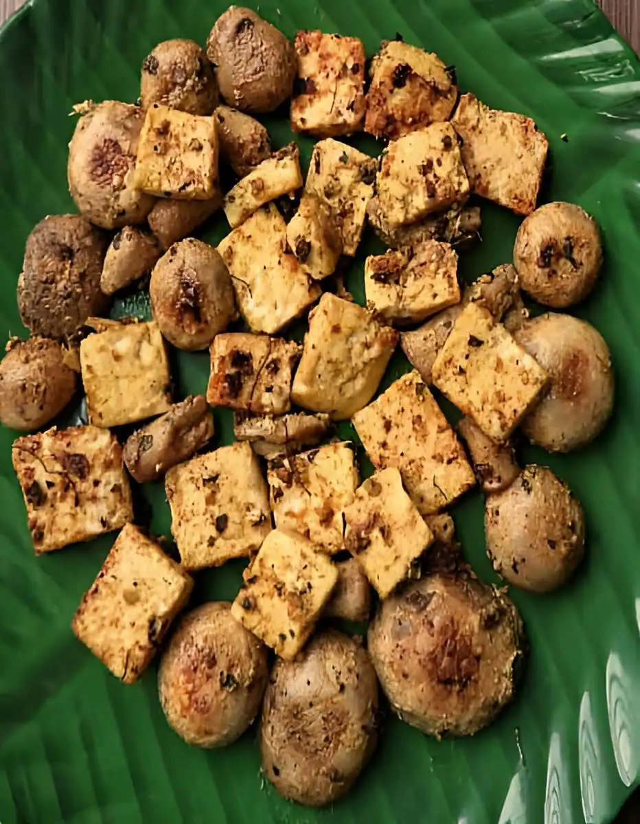 50-50 Combo (mushroom And Paneer)