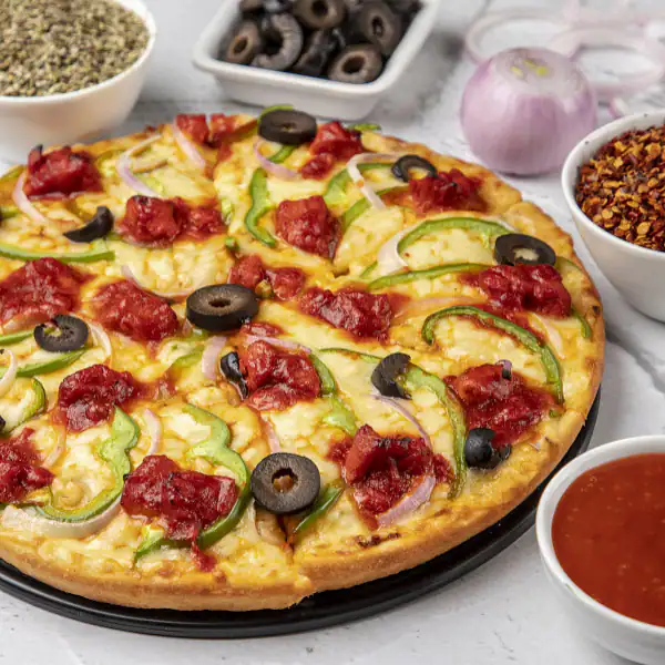 Chicken Barbeque Pizza