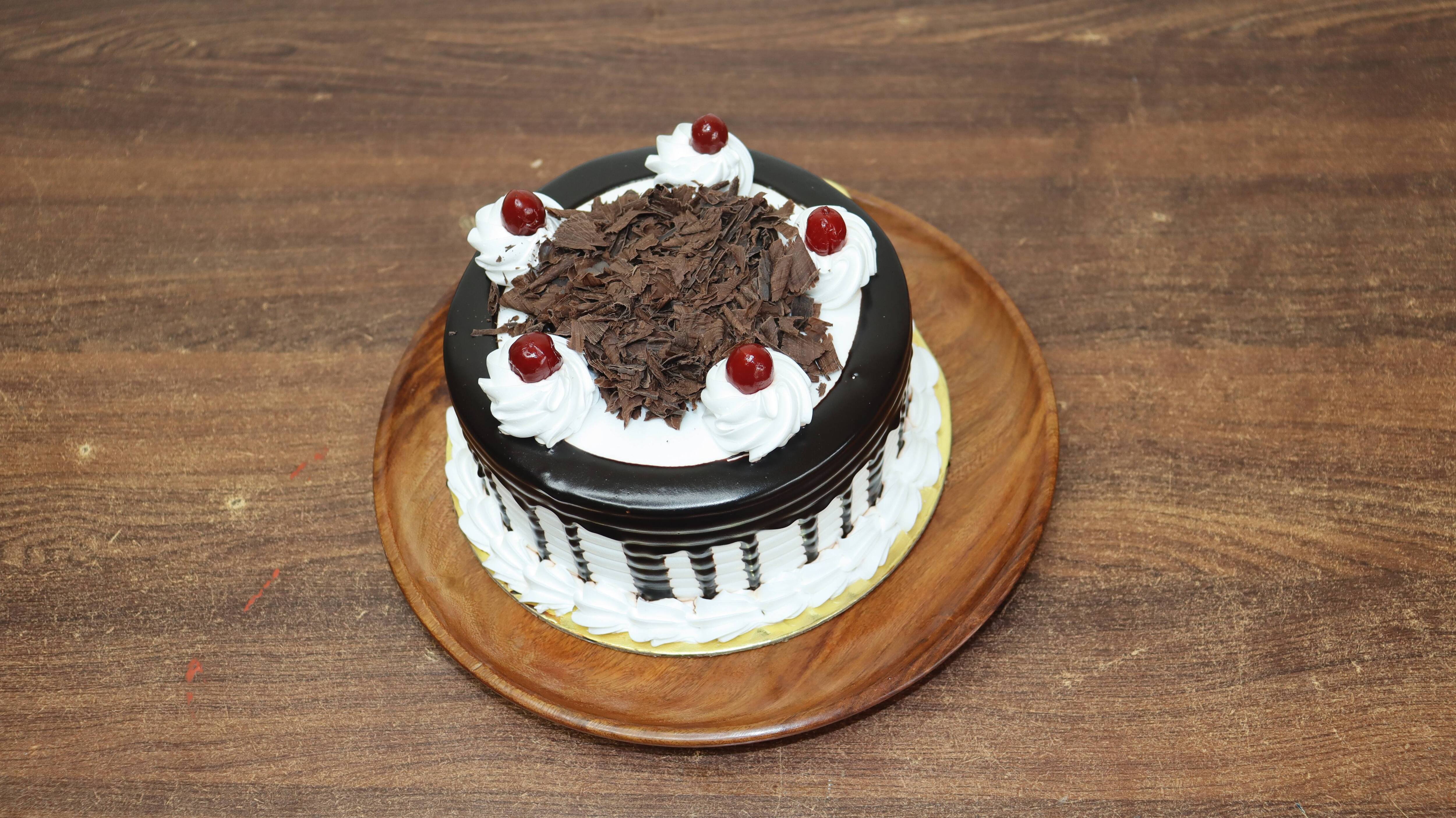 Black Forest Cake [ 1 Kg ]