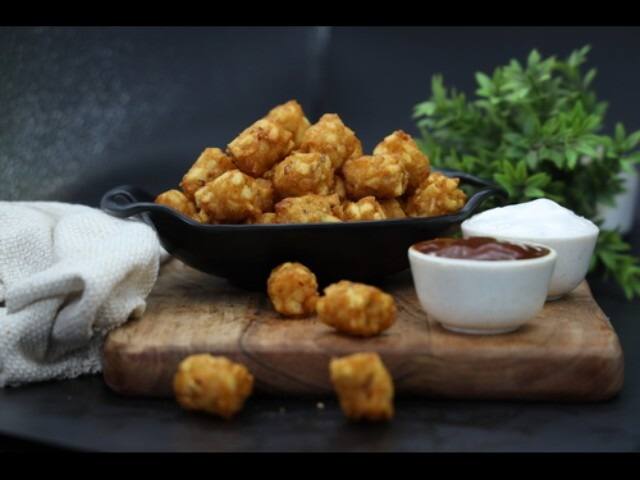 Chilli Garlic Potato Pops (16 Pcs)