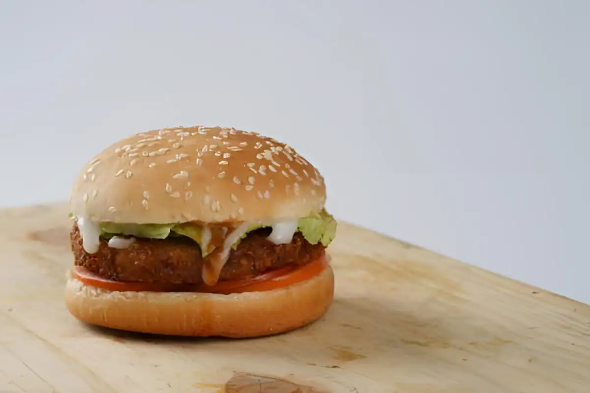 Jain Cheese Crispy Burger
