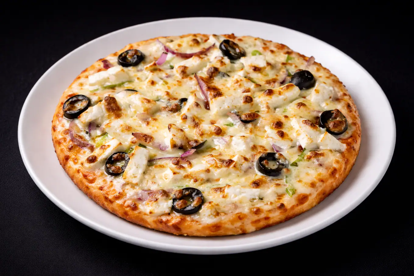 Paneer Overloded Pizza