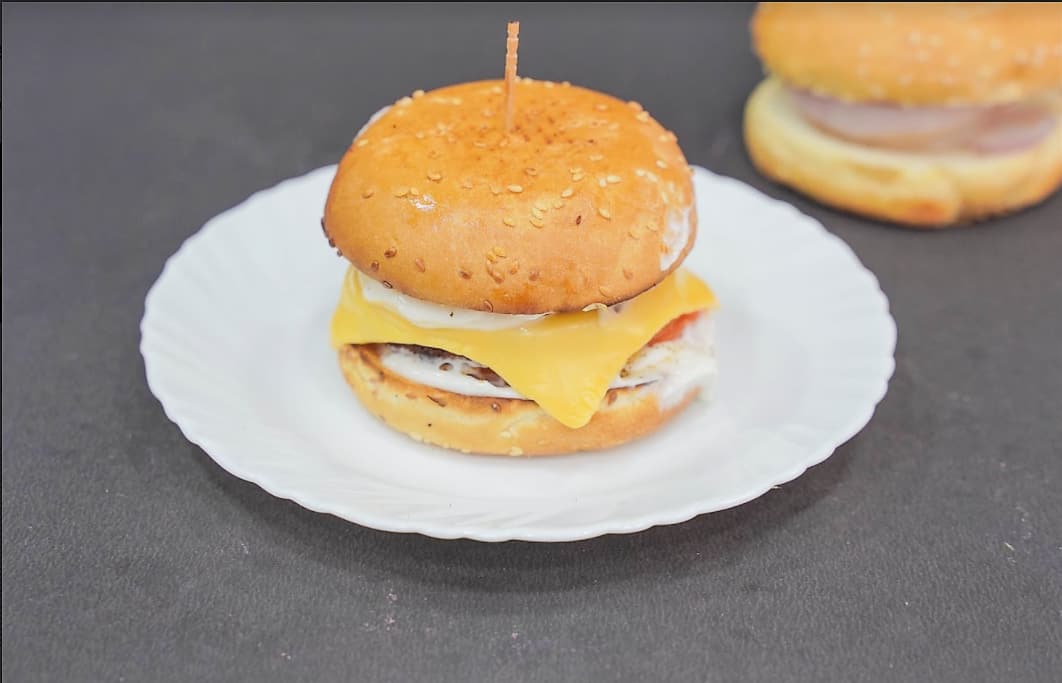 Veg Cheese Burger