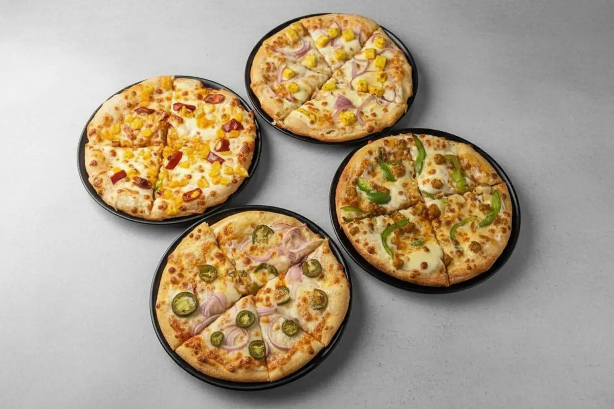 The black cheesy pizza