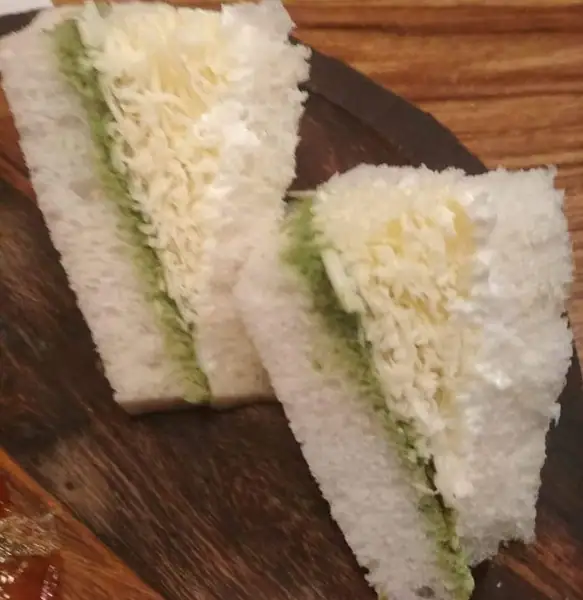 Chutney Cheese Sandwich