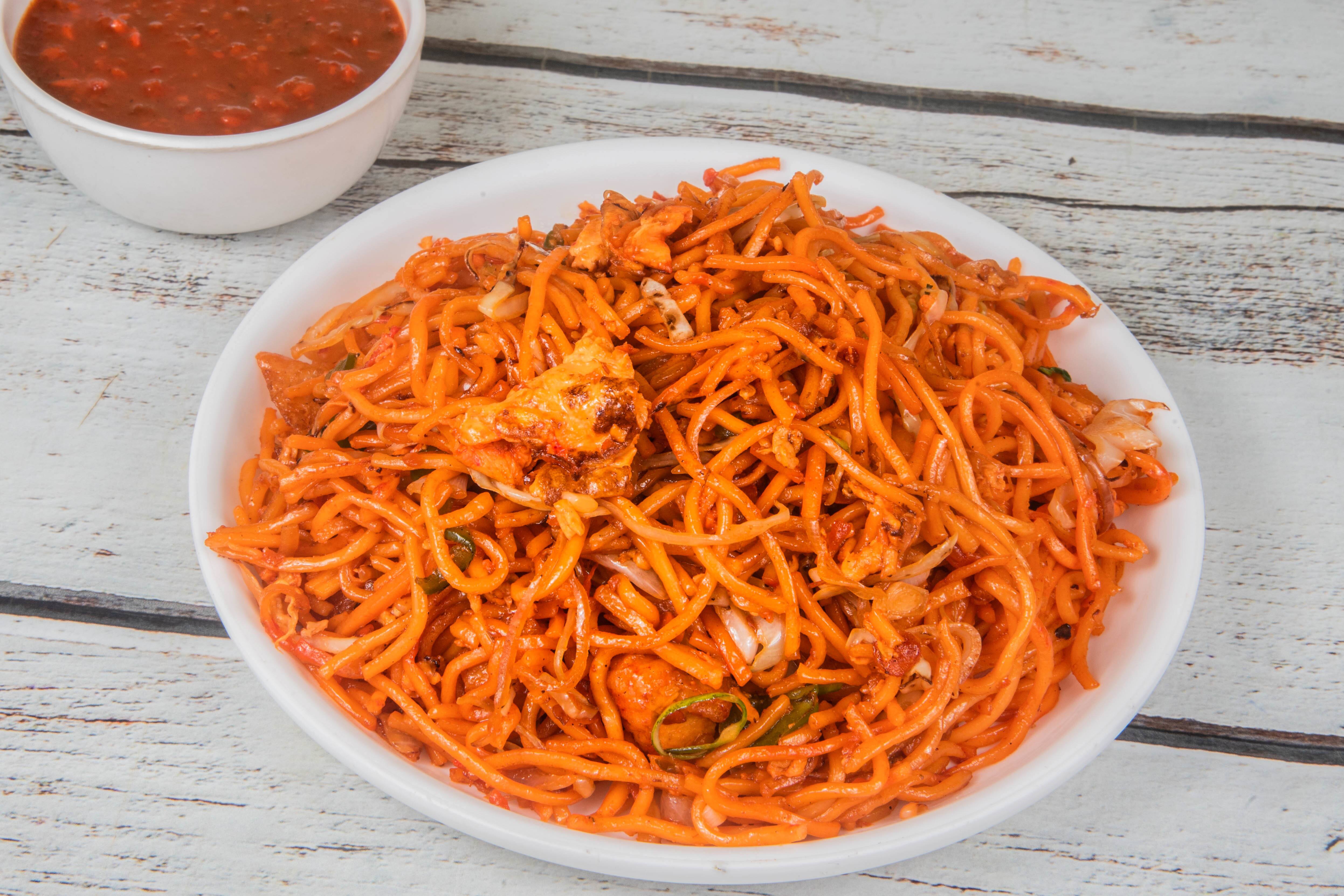 Chicken Schezwan Noodles