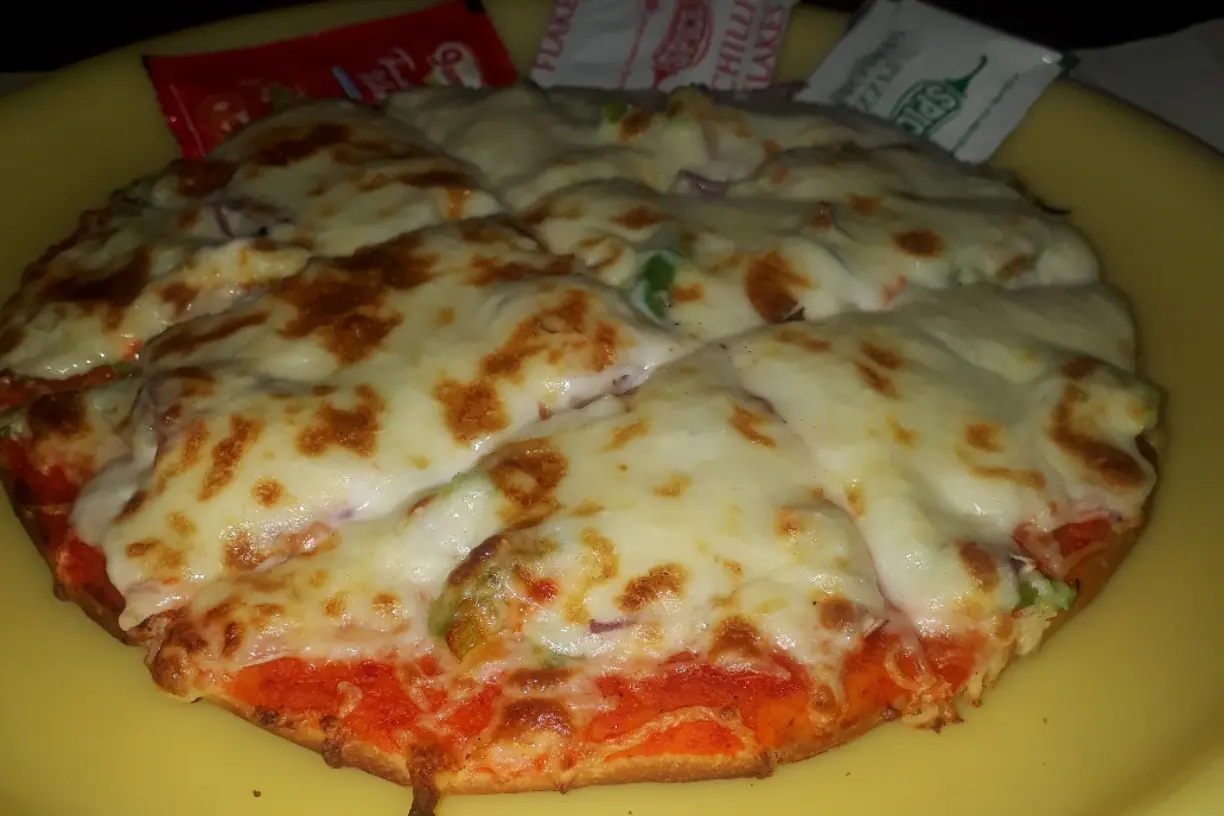 Capsicum Onion Pizza