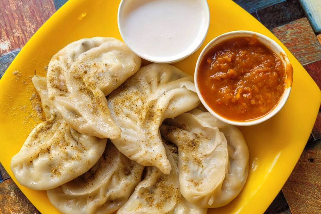 Chicken Momos [6 Pieces]