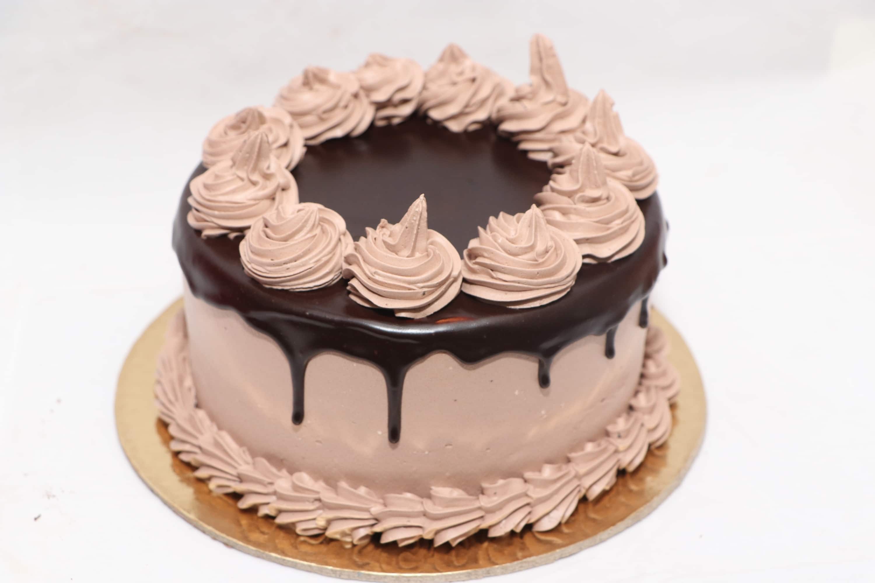 I Love U Valentines Chocolate Cake Half Kg