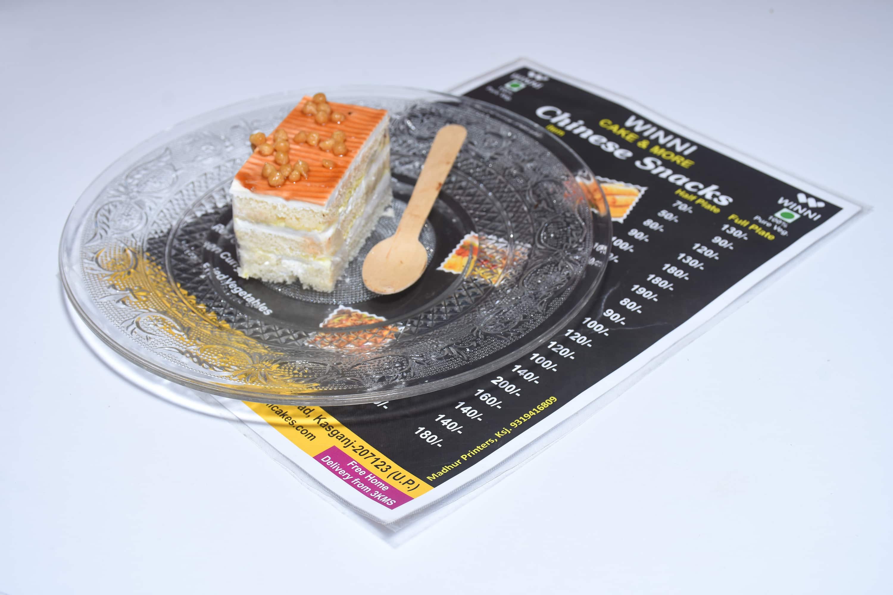 Buy/Send Chocolate Truffle Delicious Cake Half Kg Online-Winni | Winni.in
