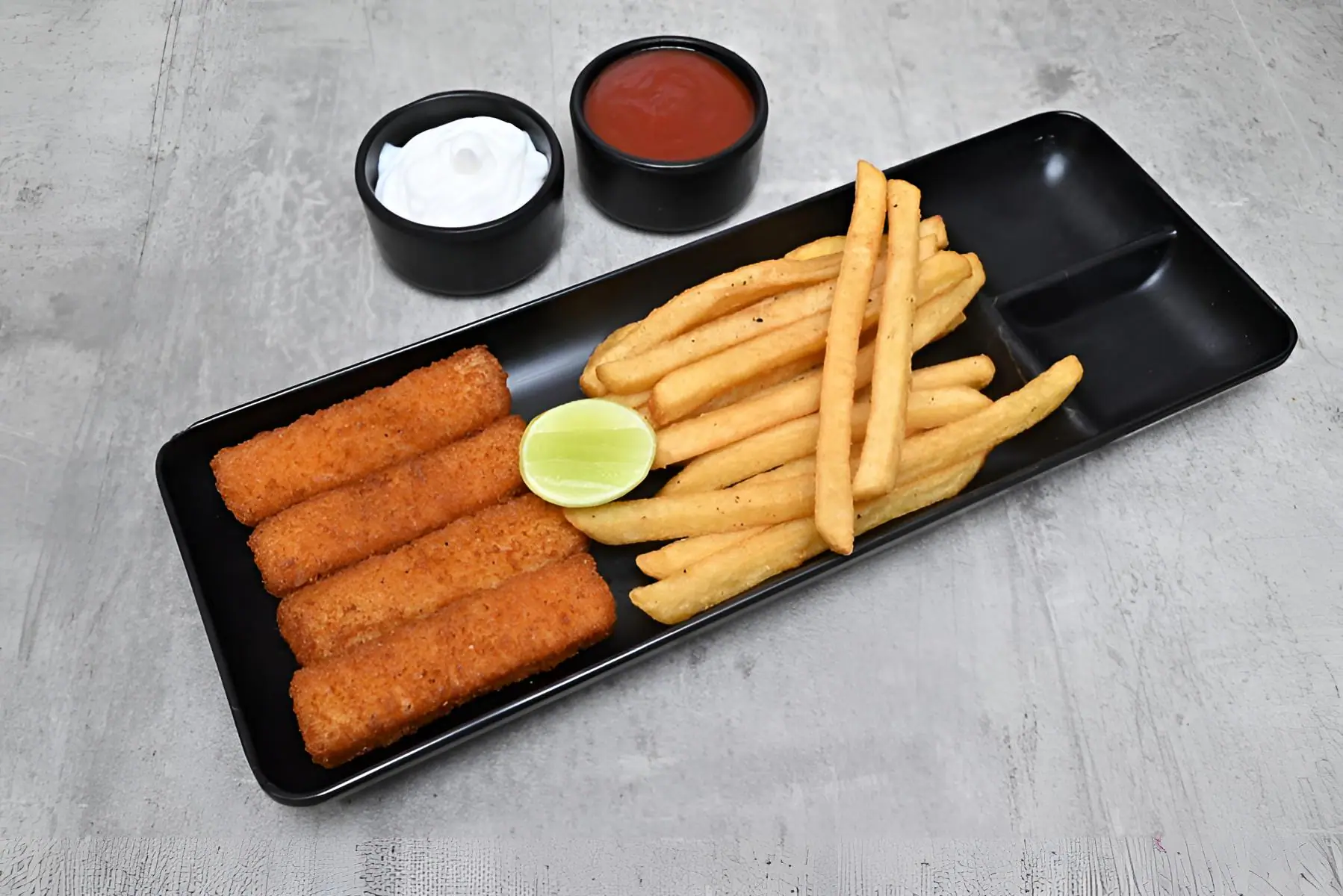 Fish N Chips [4 Pcs]