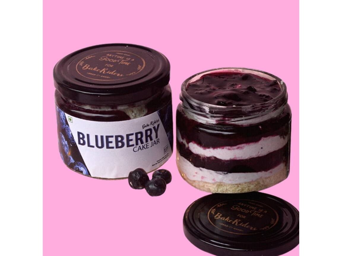 Order Blueberry Velvety Jar Cake Combo Online, Price Rs.390 | FlowerAura