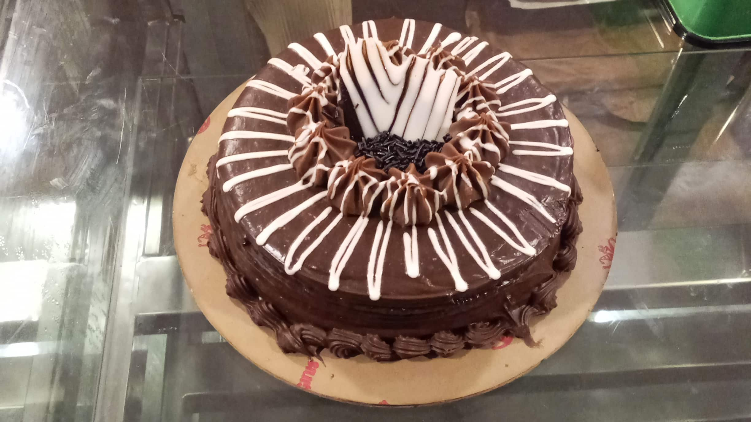 Chocolate Truffine Cake at best price in Belgaum by De Solutions | ID:  6939849297