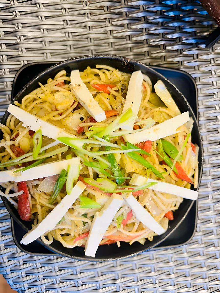 Yellow Leaf, Solan Locality order online - Zomato