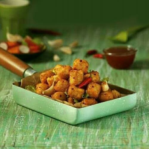 Cheesy & Jalapano Poppers(8 Pcs)