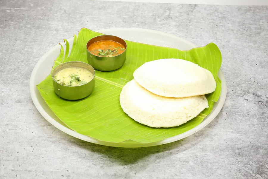 Plain Thatte Idli