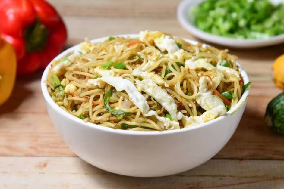 Egg Garlic Noodles