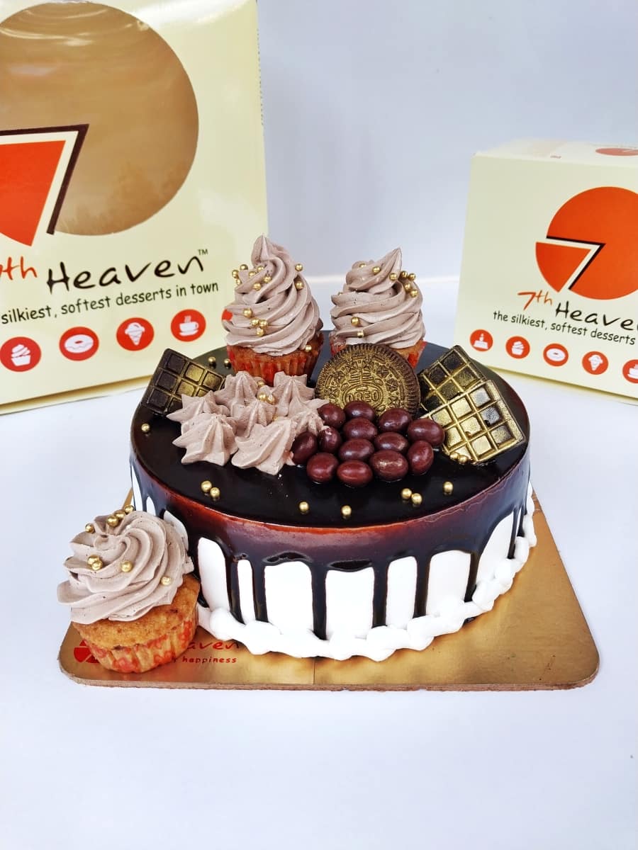 7th HEAVEN CAKE SHOP | GIRLFRIEND KE LIYE SURPRISE | MUZAFFARPUR BIHAR |  APNA RAHUL VLOGS - YouTube