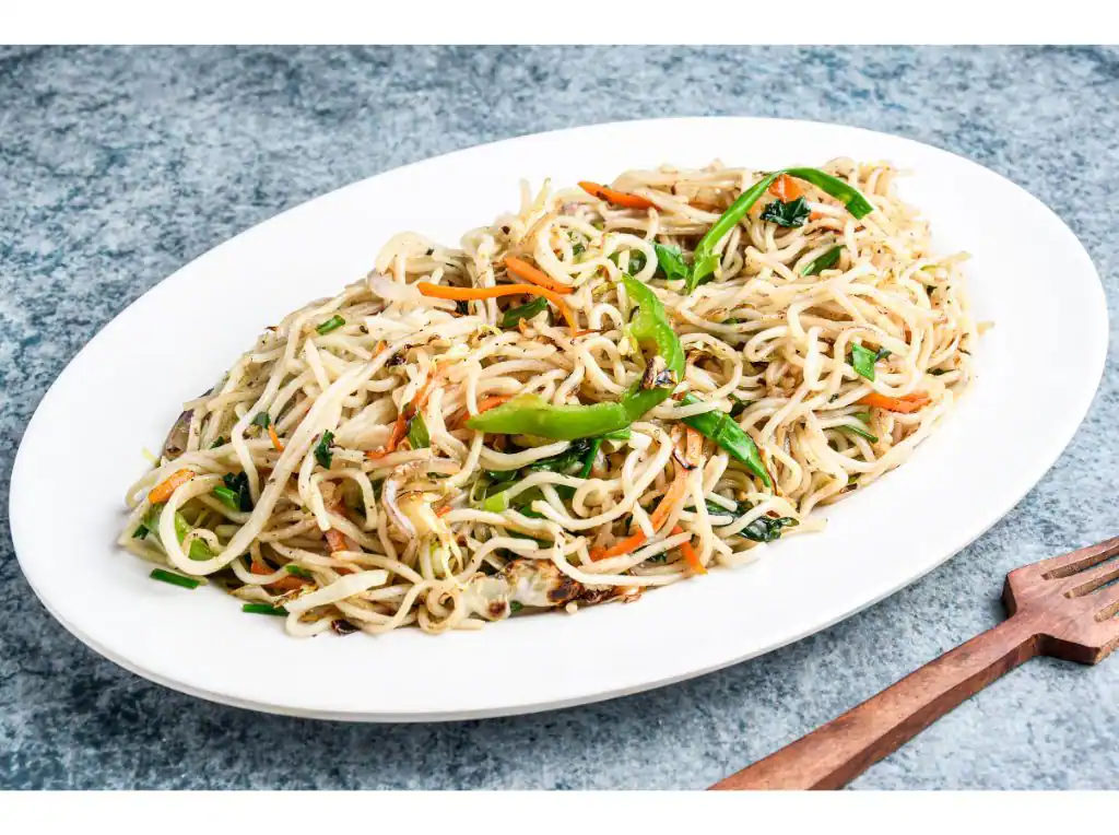 Veg Hakka Noodles