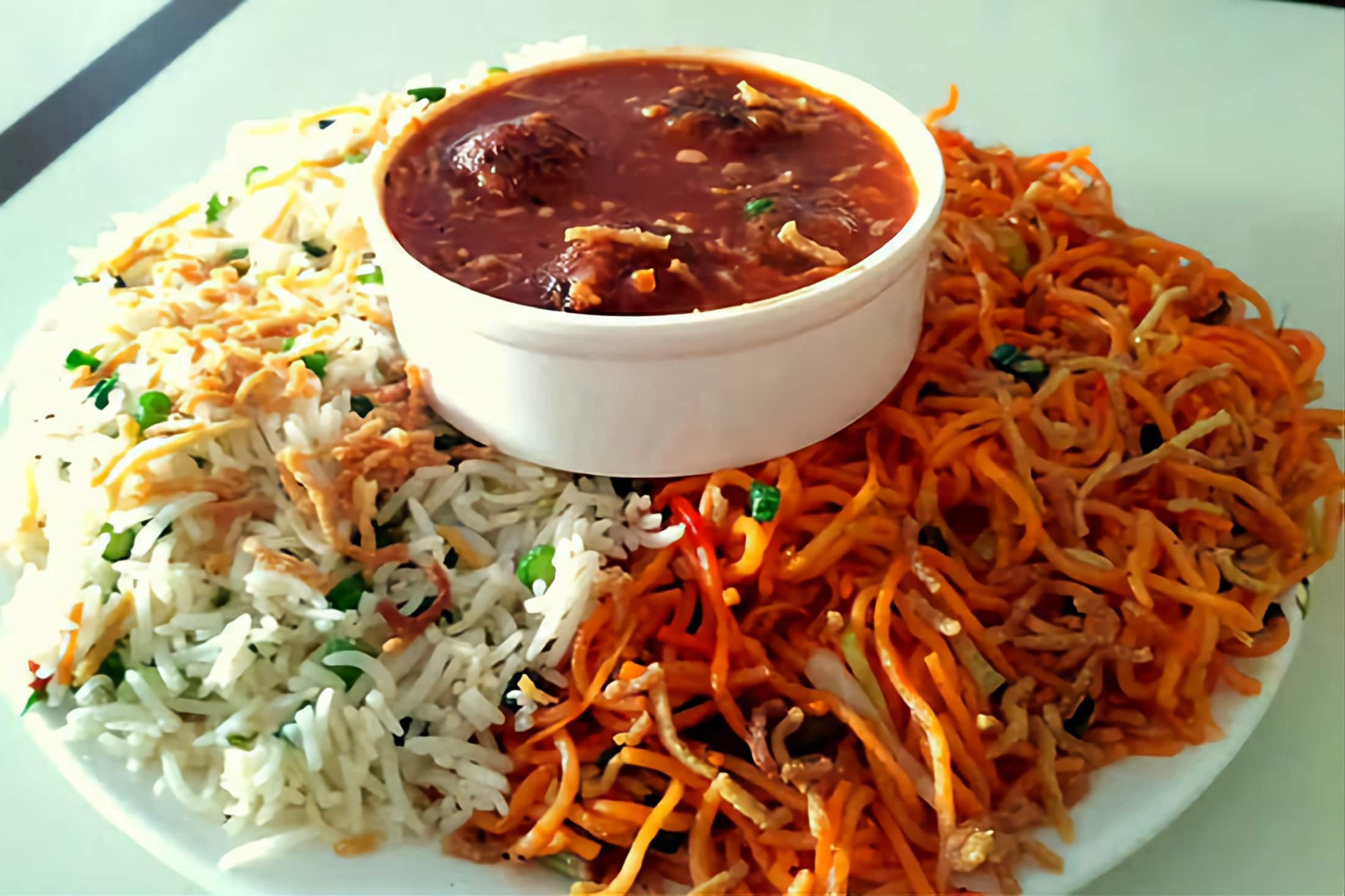 Veg Schezwan Noodles