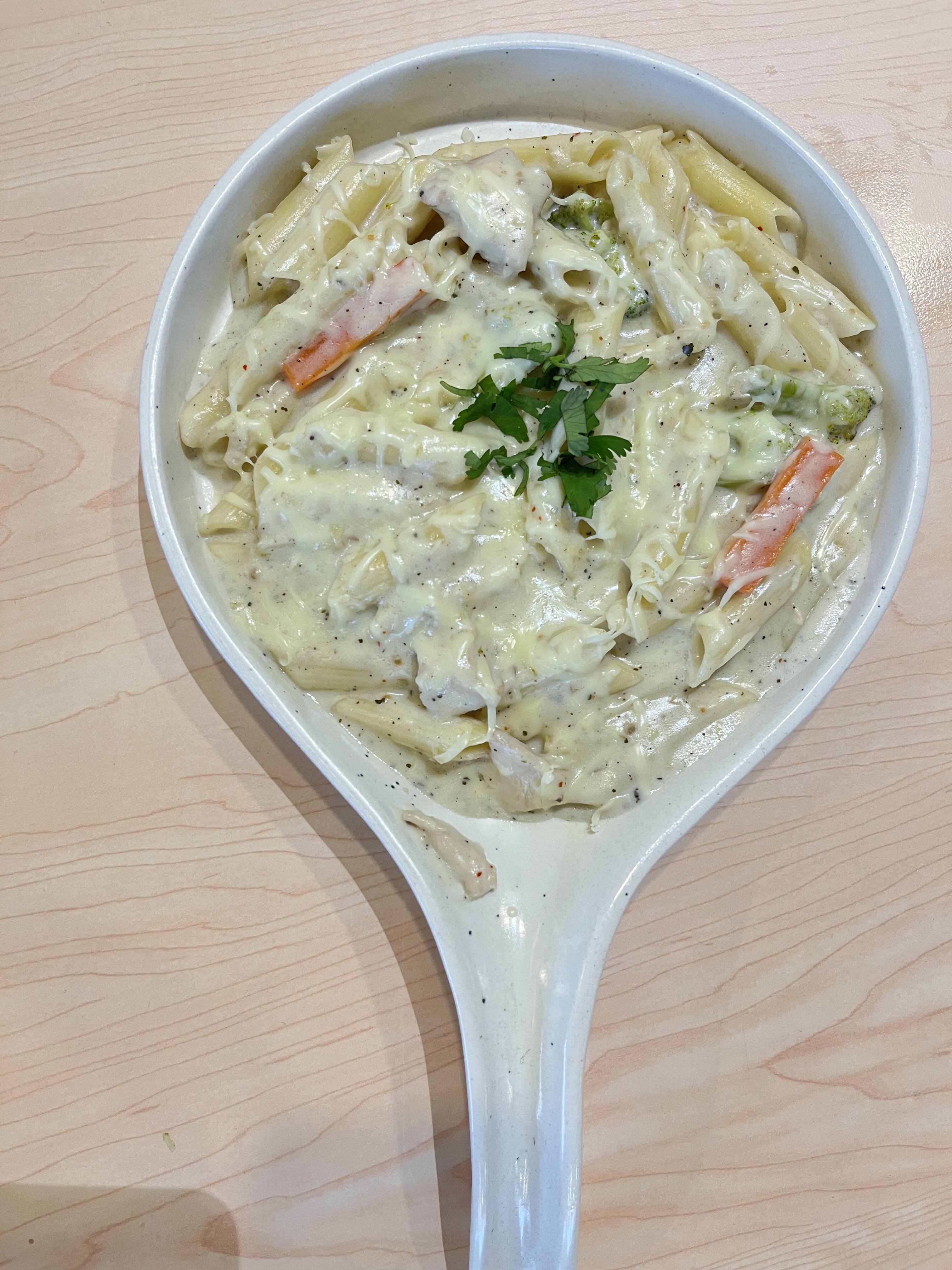 Alfredo Sauce Pasta